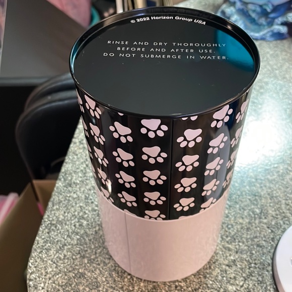 **5 for $20** RESERVED FOR THE CAT double metal stacked canister for cat treats - Picture 3 of 3